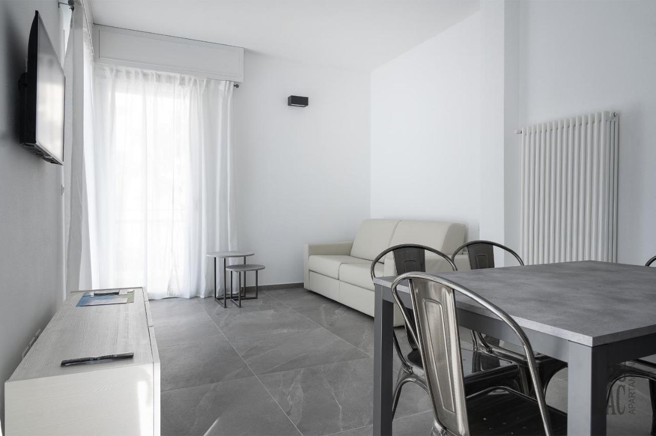 Du Lac Aparments Desenzano del Garda Exterior photo