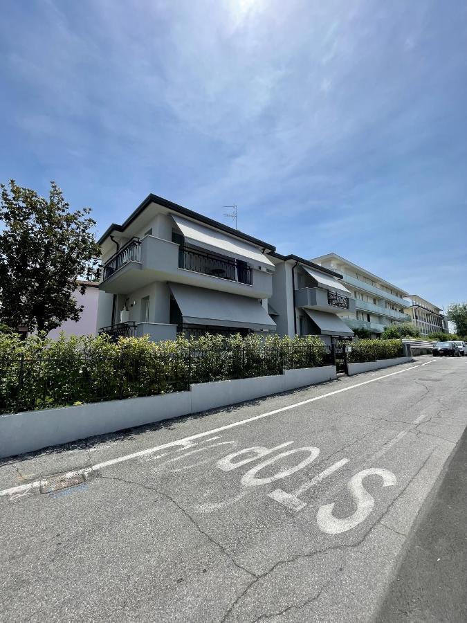 Du Lac Aparments Desenzano del Garda Exterior photo